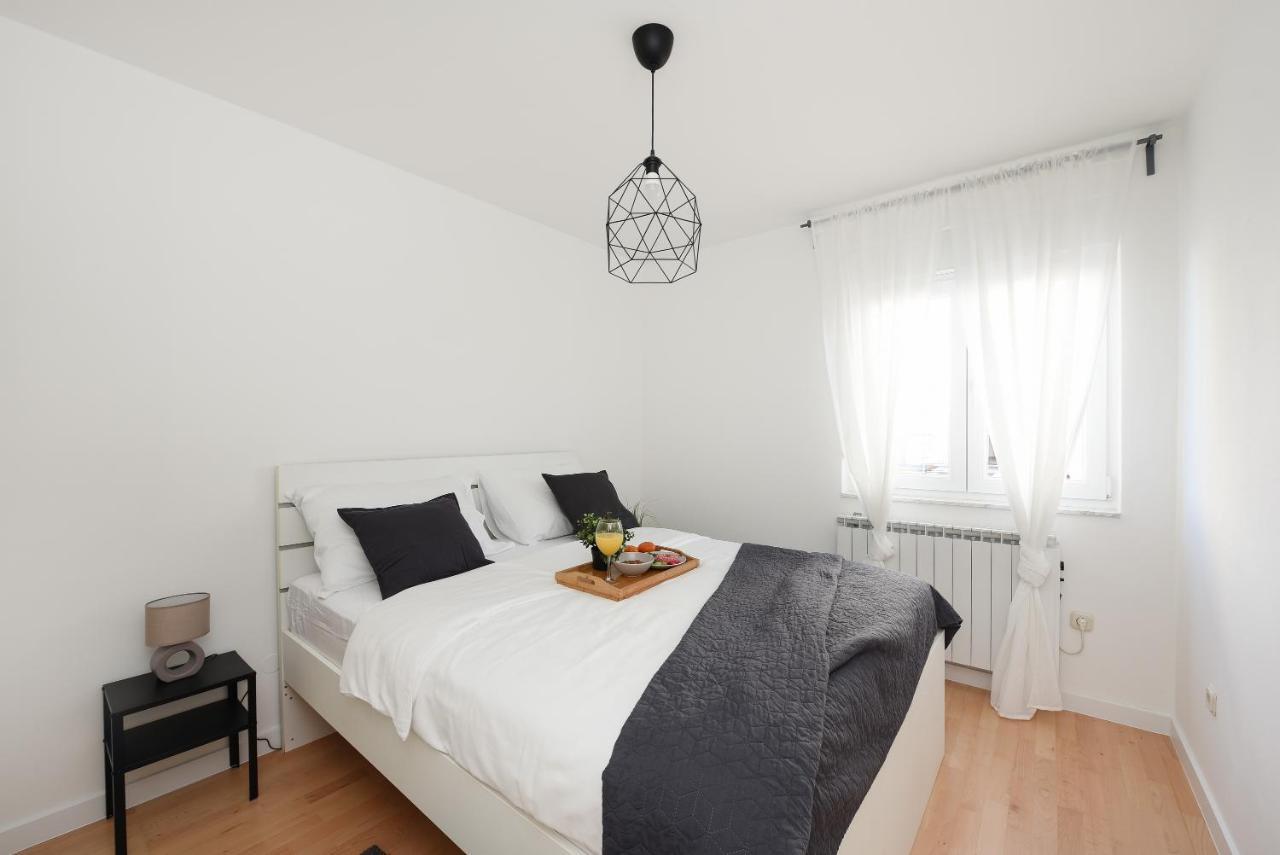 L&R Luxury Apartment- Free Parking Zadar Bagian luar foto